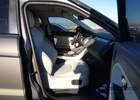 2016 Land Rover Range Rover Evoque Se/Se Premium z USA, uszkodzony, nr VIN SALVP2BG3GH082866